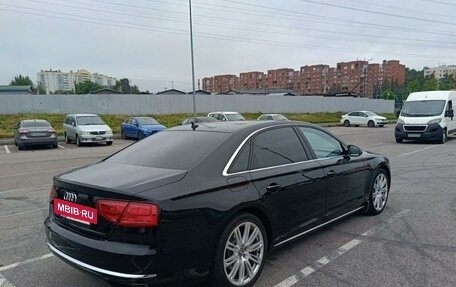 Audi A8, 2011 год, 1 900 000 рублей, 4 фотография