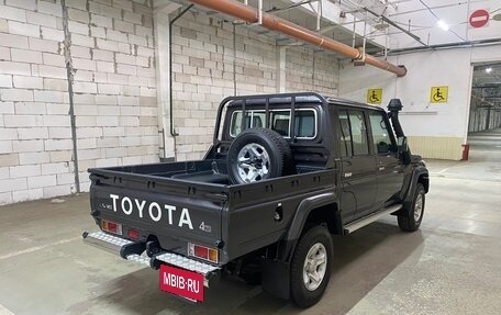 Toyota Land Cruiser 70, 2022 год, 6 900 000 рублей, 7 фотография