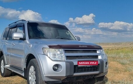 Mitsubishi Pajero IV, 2010 год, 2 100 000 рублей, 1 фотография