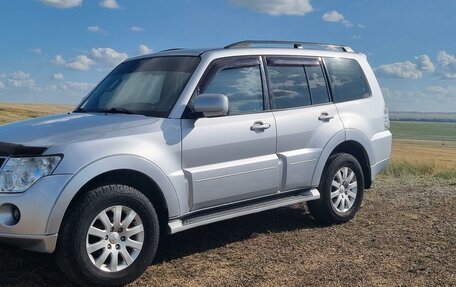 Mitsubishi Pajero IV, 2010 год, 2 100 000 рублей, 8 фотография