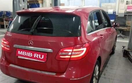 Mercedes-Benz B-Класс, 2013 год, 1 426 000 рублей, 3 фотография