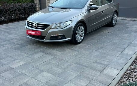 Volkswagen Passat CC I рестайлинг, 2011 год, 1 550 000 рублей, 1 фотография