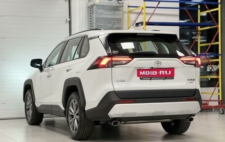 Toyota RAV4, 2024 год, 4 700 000 рублей, 6 фотография