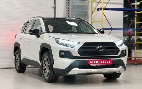 Toyota RAV4, 2024 год, 4 700 000 рублей, 3 фотография