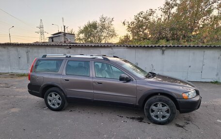 Volvo V70 III рестайлинг, 2004 год, 650 000 рублей, 6 фотография