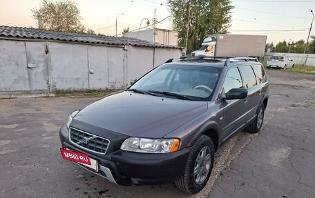 Volvo V70 III рестайлинг, 2004 год, 650 000 рублей, 2 фотография