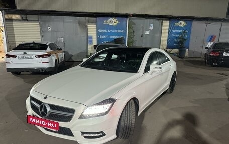 Mercedes-Benz CLS, 2011 год, 3 200 000 рублей, 2 фотография