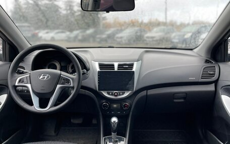 Hyundai Solaris II рестайлинг, 2014 год, 975 000 рублей, 9 фотография