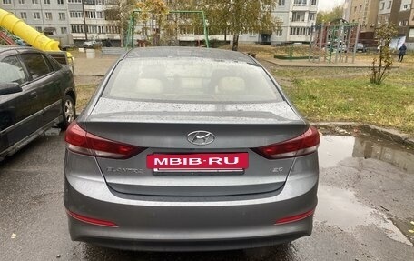 Hyundai Elantra VI рестайлинг, 2016 год, 1 650 000 рублей, 3 фотография