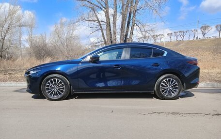 Mazda 3, 2019 год, 2 000 000 рублей, 4 фотография