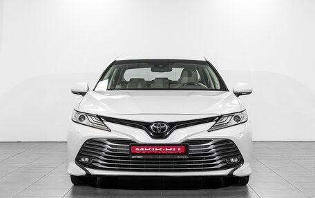 Toyota Camry, 2018 год, 3 149 000 рублей, 3 фотография