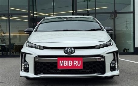 Toyota Prius IV XW50, 2022 год, 1 841 000 рублей, 4 фотография