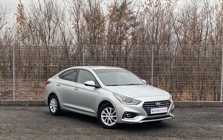 Hyundai Solaris II рестайлинг, 2019 год, 1 500 000 рублей, 3 фотография