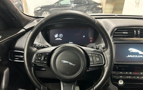 Jaguar F-Pace, 2016 год, 2 644 000 рублей, 18 фотография