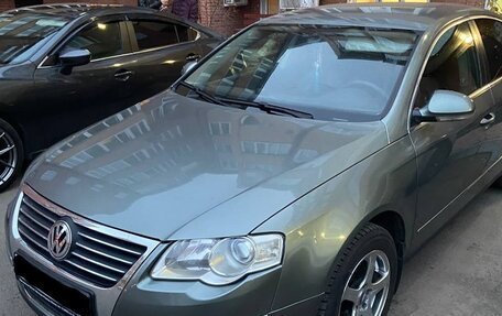 Volkswagen Passat B6, 2005 год, 790 000 рублей, 5 фотография