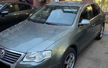 Volkswagen Passat B6, 2005 год, 790 000 рублей, 7 фотография