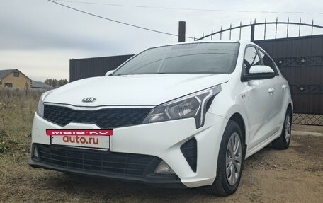 KIA Rio IV, 2020 год, 1 327 000 рублей, 8 фотография