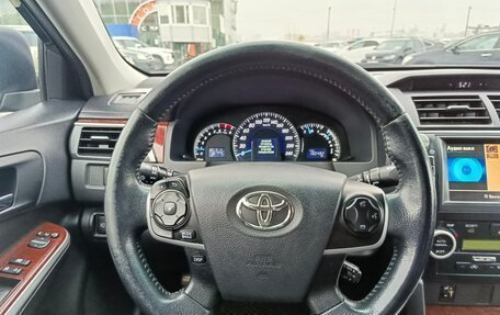 Toyota Camry, 2013 год, 1 849 000 рублей, 20 фотография