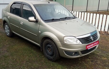 Renault Logan I, 2014 год, 440 000 рублей, 4 фотография