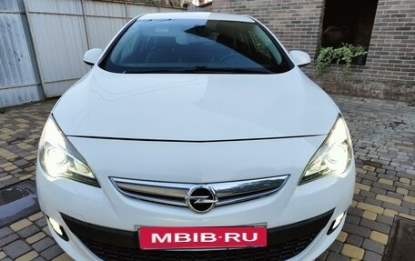 Opel Astra J, 2013 год, 1 100 000 рублей, 9 фотография