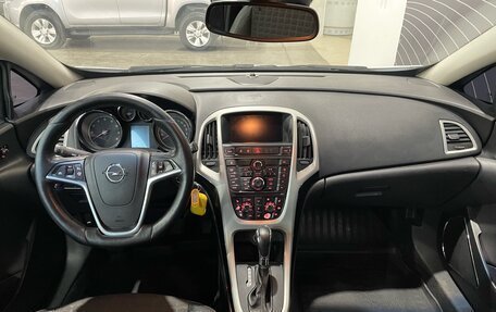 Opel Astra J, 2012 год, 790 000 рублей, 5 фотография