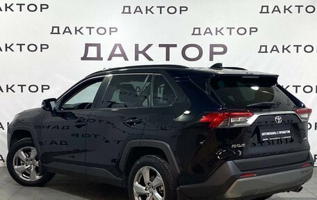 Toyota RAV4, 2021 год, 3 649 000 рублей, 6 фотография