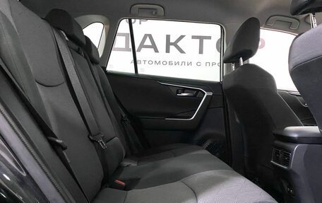 Toyota RAV4, 2021 год, 3 649 000 рублей, 22 фотография