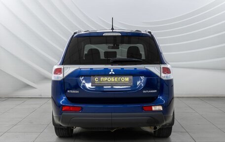 Mitsubishi Outlander III рестайлинг 3, 2013 год, 1 809 000 рублей, 6 фотография