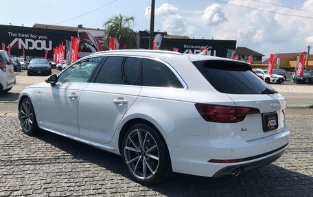 Audi A4, 2018 год, 1 565 000 рублей, 5 фотография