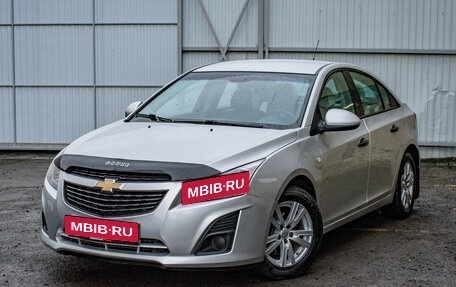 Chevrolet Cruze II, 2013 год, 935 000 рублей, 1 фотография