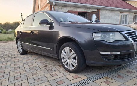 Volkswagen Passat B6, 2007 год, 650 000 рублей, 1 фотография