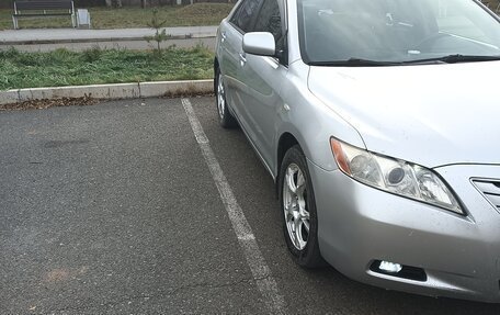 Toyota Camry, 2007 год, 1 050 000 рублей, 4 фотография