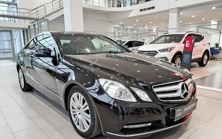 Mercedes-Benz E-Класс, 2011 год, 1 564 000 рублей, 3 фотография