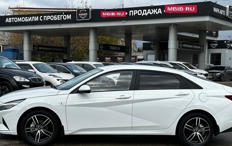 Hyundai Elantra, 2021 год, 2 150 000 рублей, 6 фотография