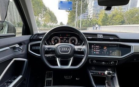 Audi Q3, 2021 год, 3 210 000 рублей, 10 фотография