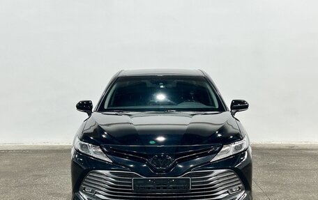 Toyota Camry, 2019 год, 2 998 000 рублей, 2 фотография