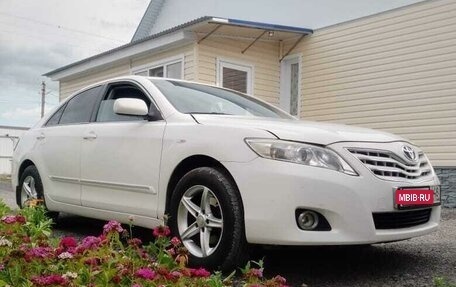 Toyota Camry, 2011 год, 1 350 000 рублей, 10 фотография