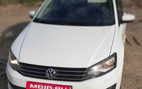 Volkswagen Polo VI (EU Market), 2015 год, 790 000 рублей, 3 фотография