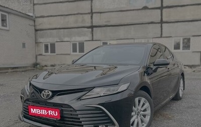 Toyota Camry, 2021 год, 3 850 000 рублей, 1 фотография