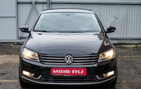 Volkswagen Passat B7, 2011 год, 1 230 000 рублей, 2 фотография