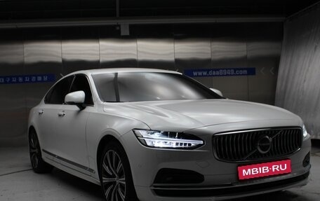 Volvo S90 II рестайлинг, 2021 год, 3 650 000 рублей, 1 фотография