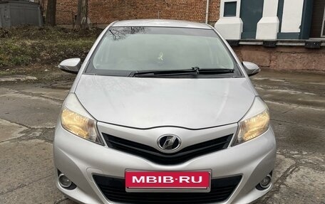 Toyota Vitz, 2011 год, 730 000 рублей, 2 фотография