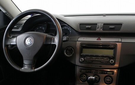 Volkswagen Passat B6, 2009 год, 690 000 рублей, 14 фотография