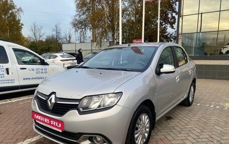 Renault Logan II, 2014 год, 600 000 рублей, 3 фотография