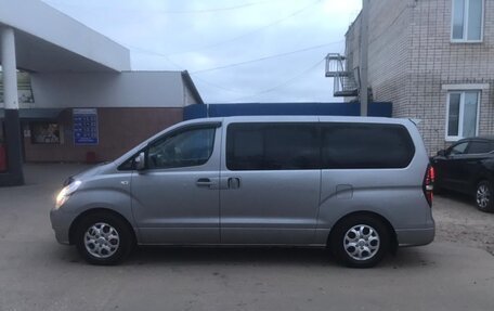 Hyundai Grand Starex Grand Starex I рестайлинг 2, 2013 год, 1 900 000 рублей, 6 фотография