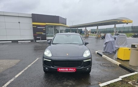 Porsche Cayenne III, 2016 год, 4 200 000 рублей, 2 фотография