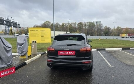 Porsche Cayenne III, 2016 год, 4 200 000 рублей, 3 фотография