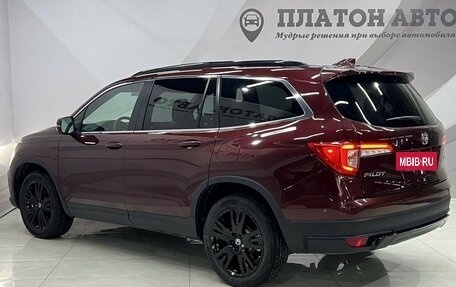 Honda Pilot III рестайлинг, 2022 год, 5 998 000 рублей, 7 фотография