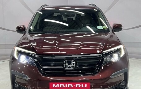 Honda Pilot III рестайлинг, 2022 год, 5 998 000 рублей, 2 фотография