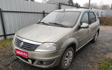 Renault Logan I, 2010 год, 330 000 рублей, 1 фотография